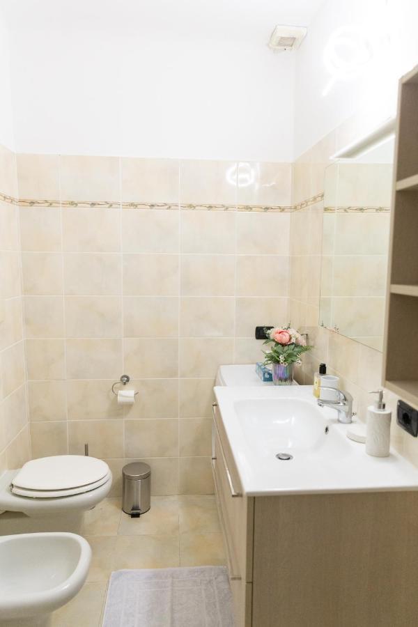 Sweet House Corso Genova Apartment Milano Exterior foto